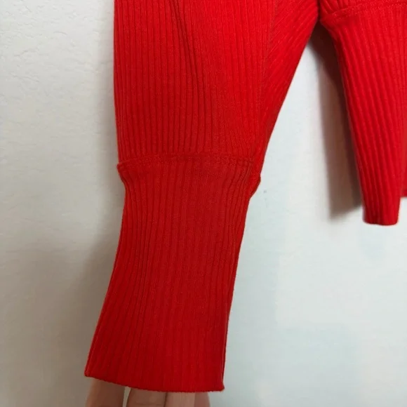 FREE PEOPLE LALA CROP TOP POPPY RED 3/4 PUFF SLEEVE HIGH NECK XS - Picture 5 of 5